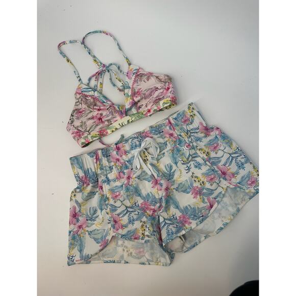 LoveShackFancy x Hurley Board Shorts only sz sm - Picture 2 of 4